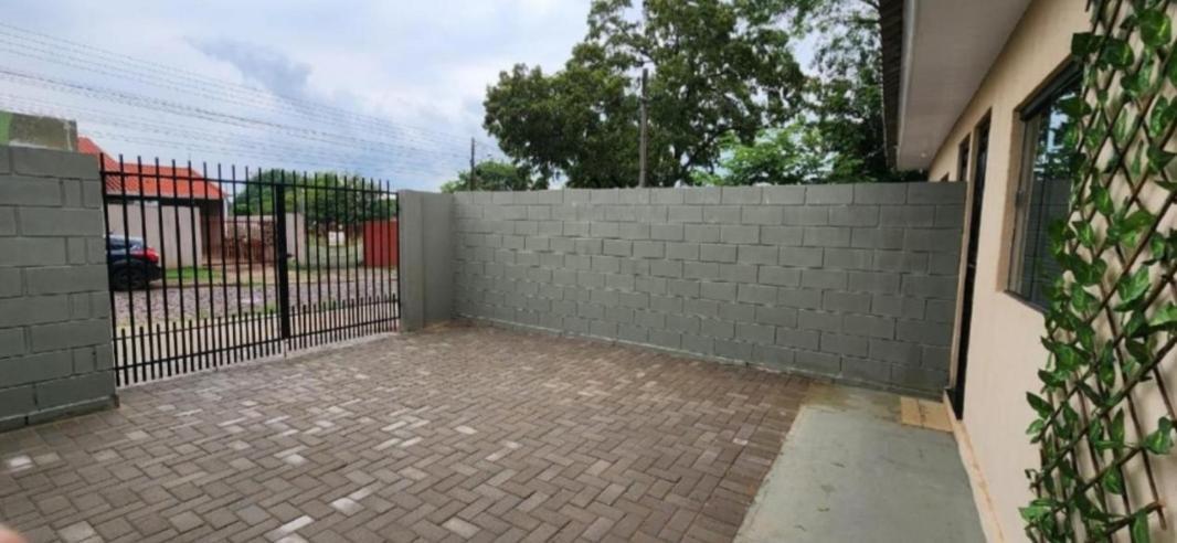 Proximo A Av Das Cataratas - Ar Condicionado - Estacionamento Privado Фос-ду-Іґуасу Екстер'єр фото