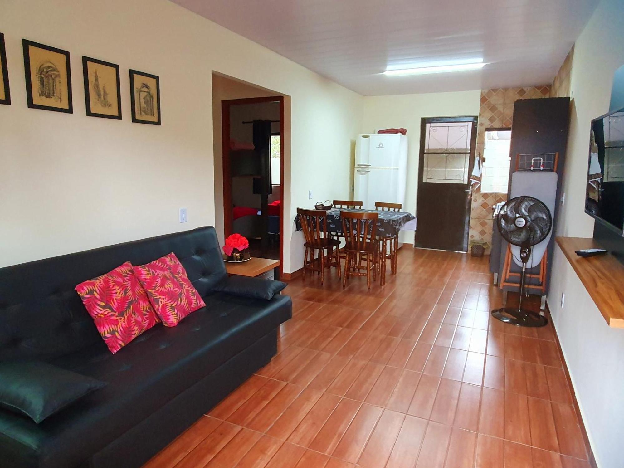 Proximo A Av Das Cataratas - Ar Condicionado - Estacionamento Privado Фос-ду-Іґуасу Екстер'єр фото
